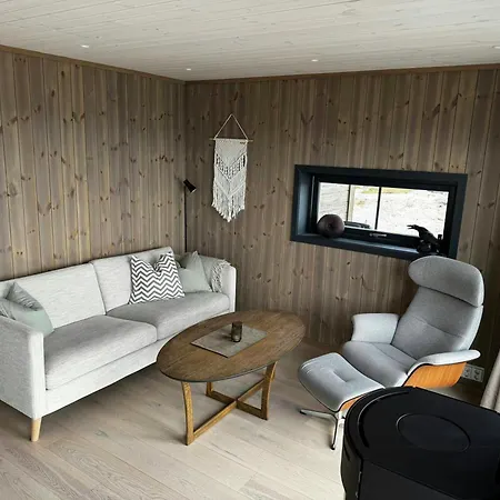 Modern With Panoramic Views In