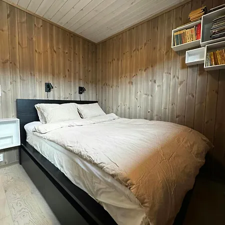 Modern With Panoramic Views In